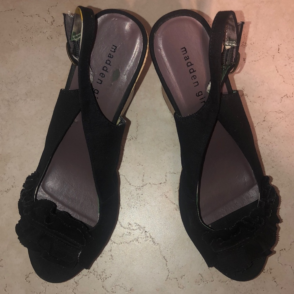 Madden Girl Black fabric heels